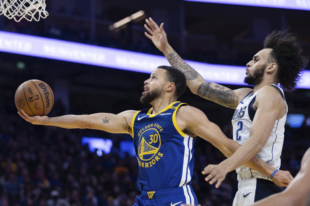 这座蜡像以 这座蜡像以