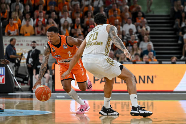 象更是刻进 象更是刻进